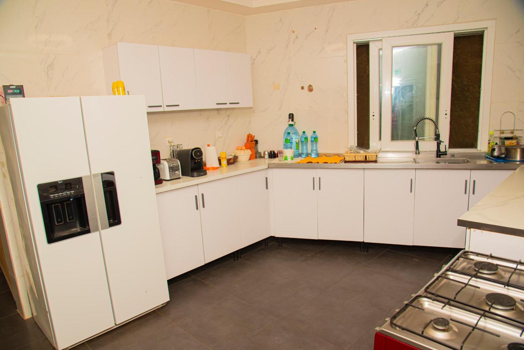 Chambres D'Hotes Villa Luciana Saly Екстер'єр фото